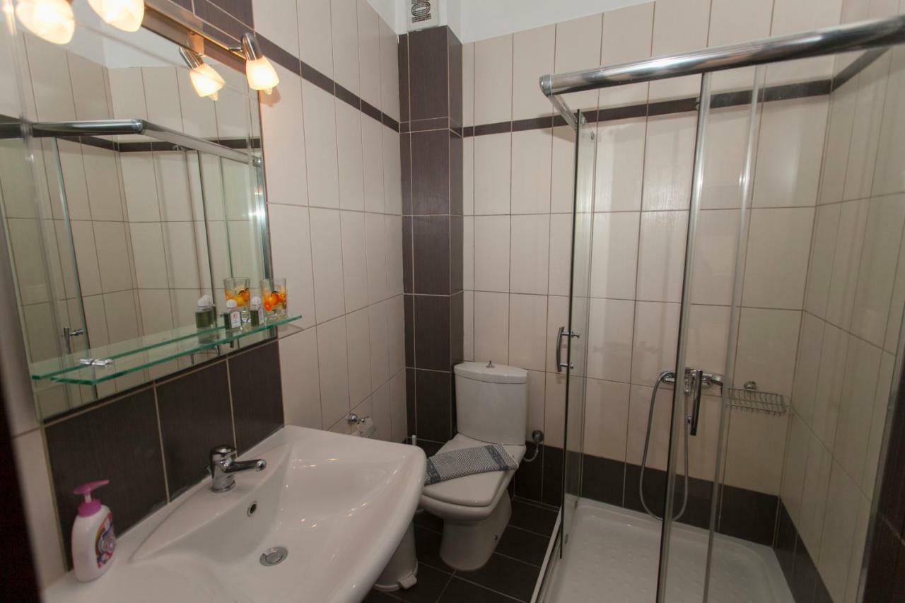 Siarbas Hotel ปาราเลีย วราชู ภายนอก รูปภาพ