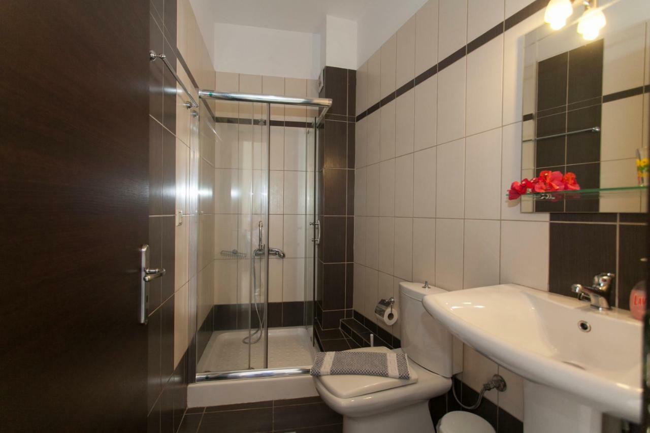 Siarbas Hotel ปาราเลีย วราชู ภายนอก รูปภาพ
